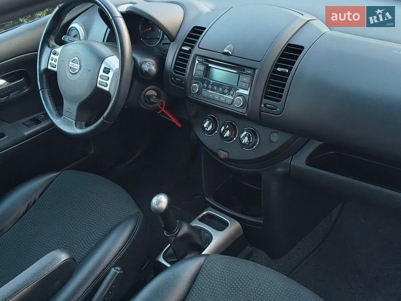 Хэтчбек Nissan Note 2012 в Могилев-Подольске фото 22 Хэтчбек Nissan Note 2012 в Могилев-Подольске
