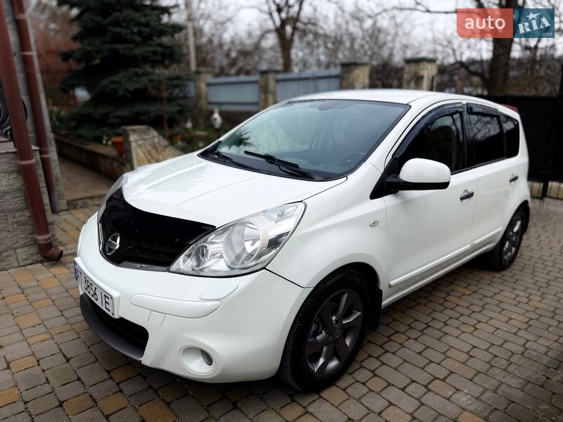 Хетчбек Nissan Note 2011 в Хмельницькому