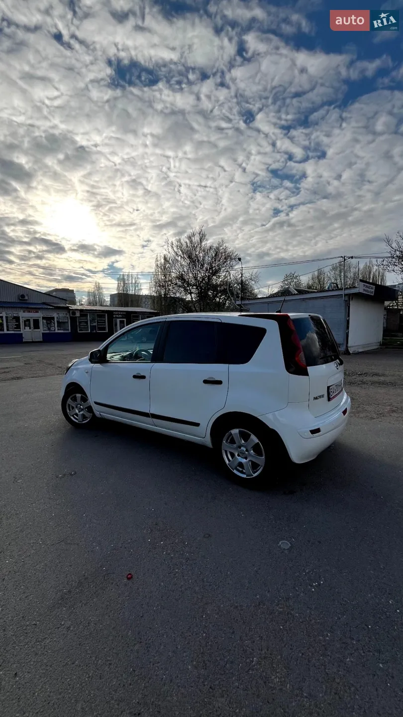 2011 Nissan Note - мініатюра 3
