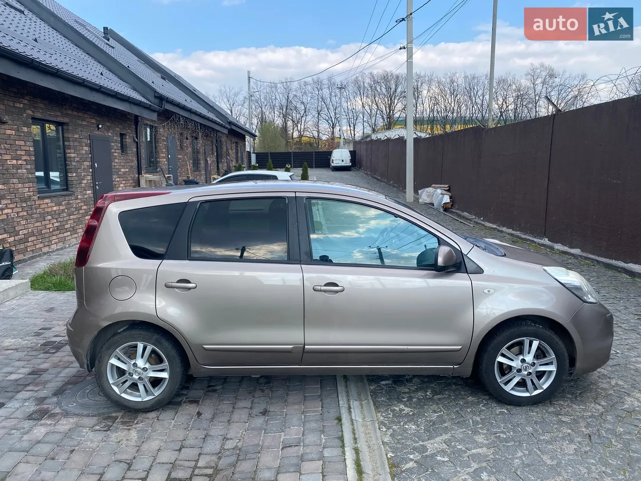 2010 Nissan Note - мініатюра 17