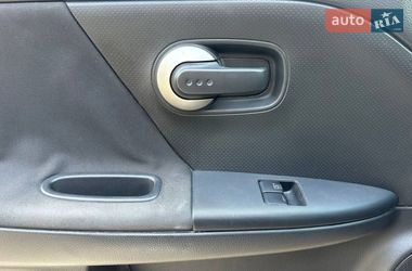 Хетчбек Nissan Note 2011 в Черкасах фото 11 Хетчбек Nissan Note 2011 в Черкасах