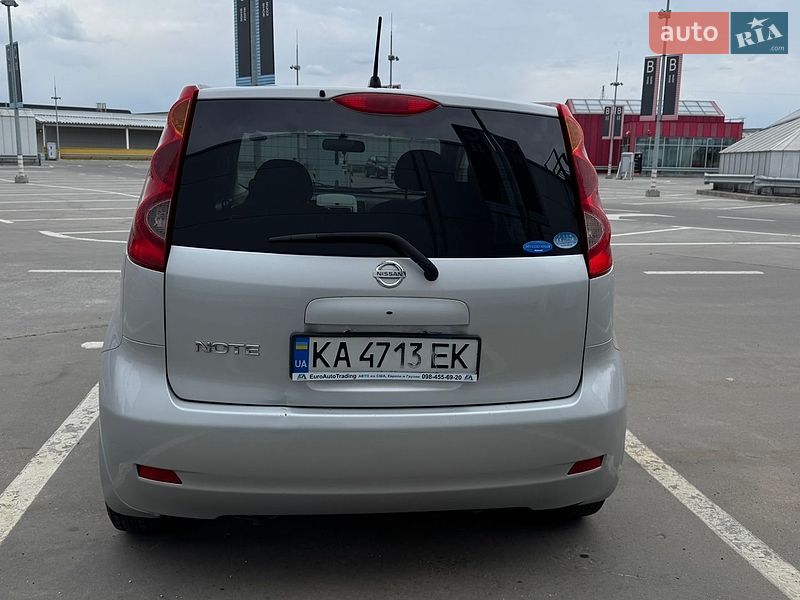 Хетчбек Nissan Note 2012 в Києві