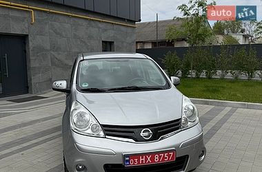 Хетчбек Nissan Note 2010 в Луцьку