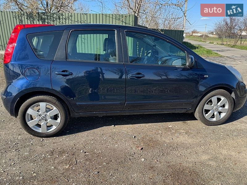 Хэтчбек Nissan Note 2007 в Борисполе