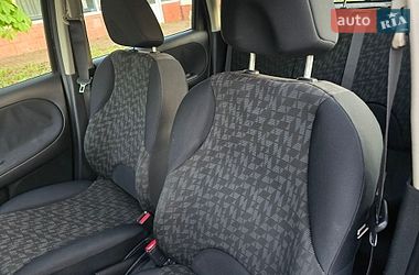 Хэтчбек Nissan Note 2009 в Киеве