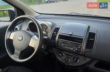 Хэтчбек Nissan Note 2009 в Киеве