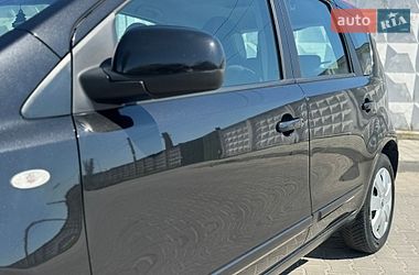 Хэтчбек Nissan Note 2009 в Хмельницком