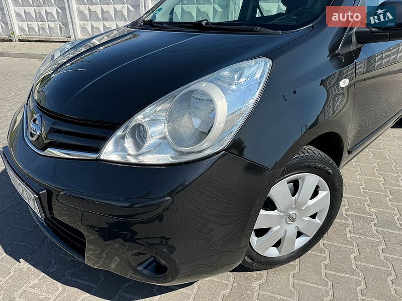 Хэтчбек Nissan Note 2009 в Хмельницком
