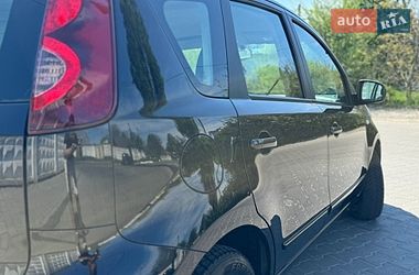 Хэтчбек Nissan Note 2009 в Хмельницком
