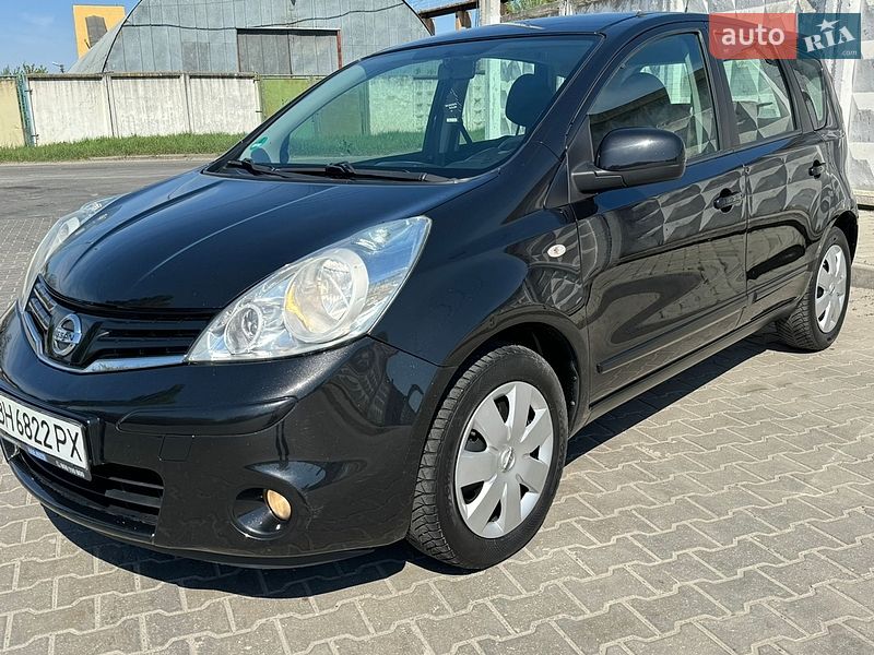 Хэтчбек Nissan Note 2009 в Хмельницком