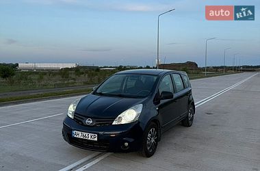 Хэтчбек Nissan Note 2011 в Виннице