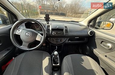 Хэтчбек Nissan Note 2011 в Виннице