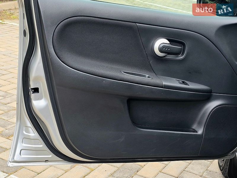 Хетчбек Nissan Note 2012 в Харкові