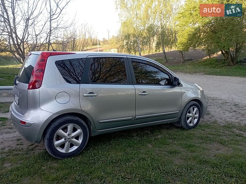 Хэтчбек Nissan Note 2007 в Хмельницком