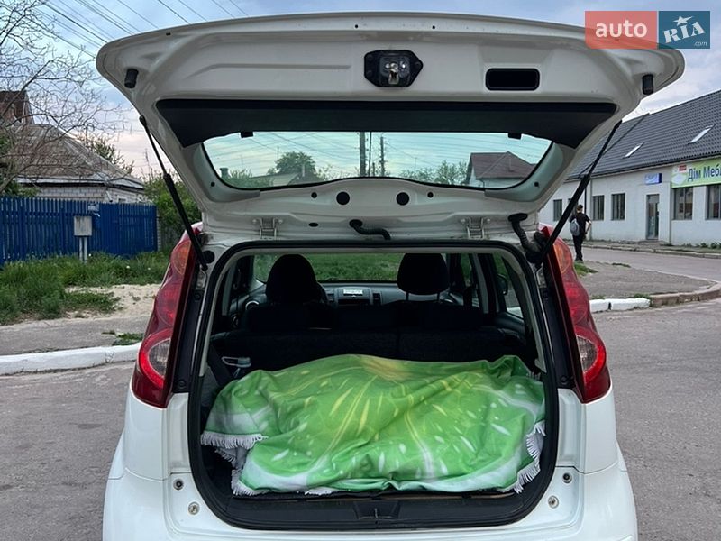 Хетчбек Nissan Note 2011 в Переяславі