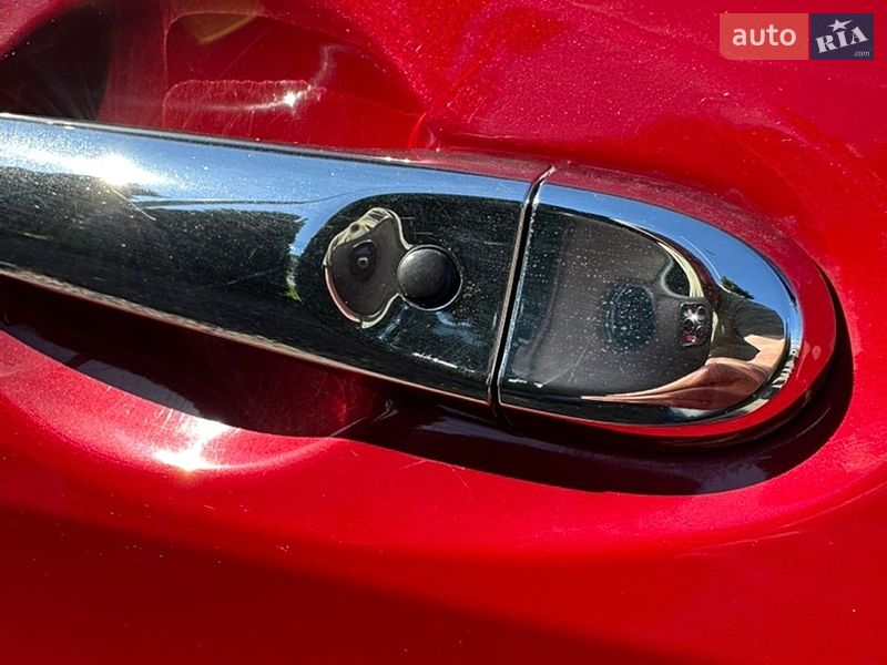 Хэтчбек Nissan Note 2019 в Киеве