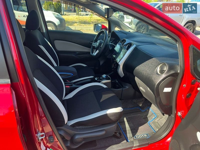 Хэтчбек Nissan Note 2019 в Киеве
