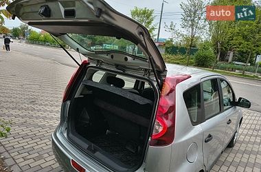 Хетчбек Nissan Note 2011 в Києві фото 8 Хетчбек Nissan Note 2011 в Києві