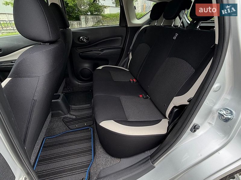 Хэтчбек Nissan Note 2016 в Киеве