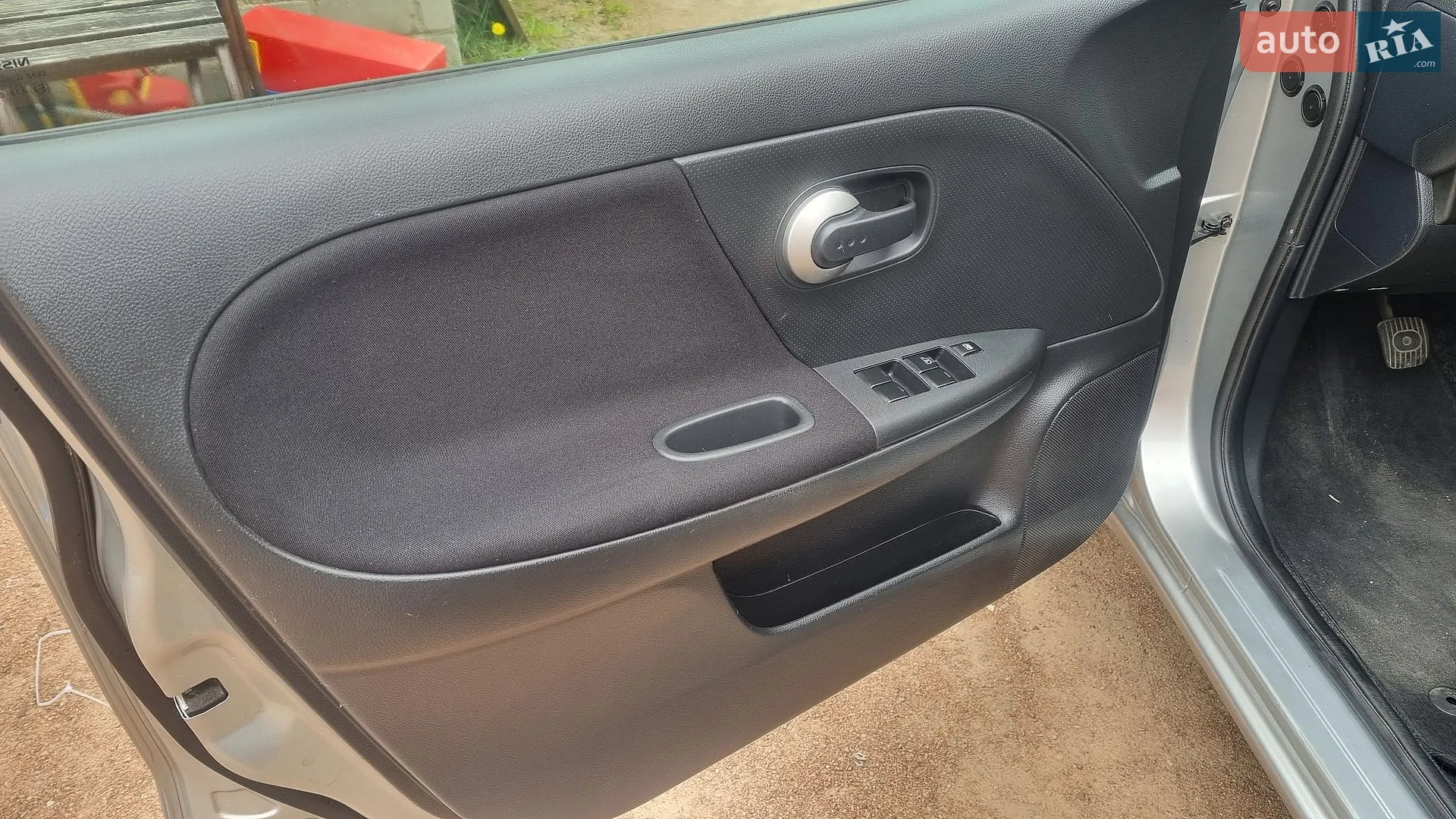2010 Nissan Note - мініатюра 37