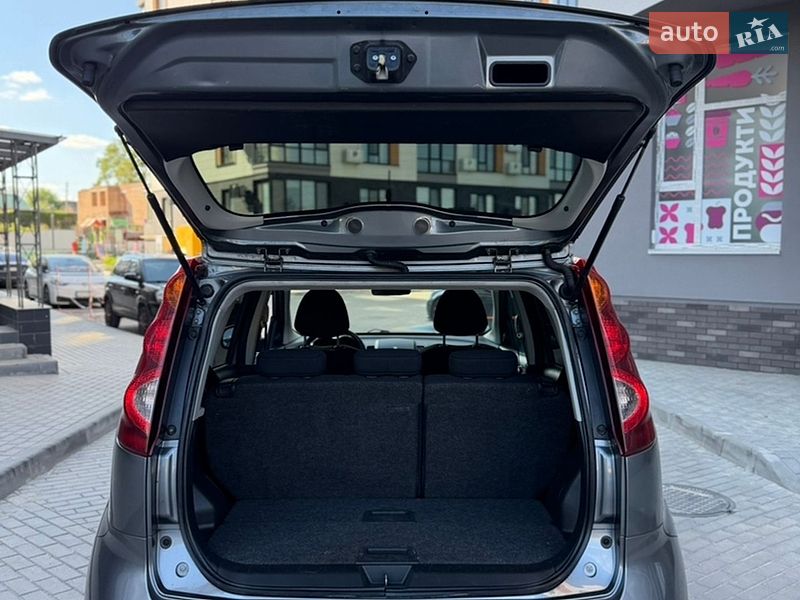 Хэтчбек Nissan Note 2011 в Виннице