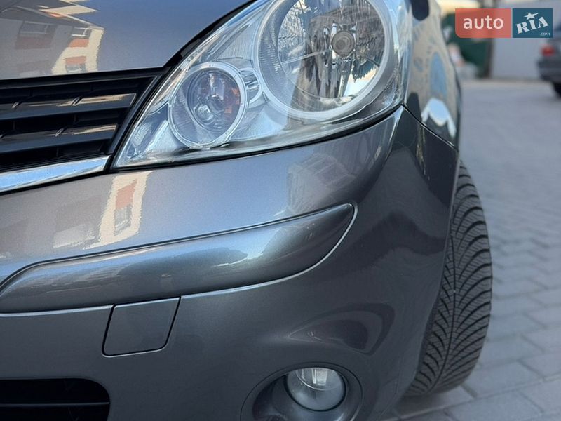 Хэтчбек Nissan Note 2011 в Виннице