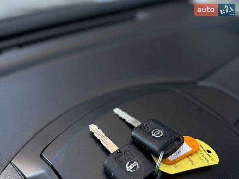 Хэтчбек Nissan Note 2011 в Виннице