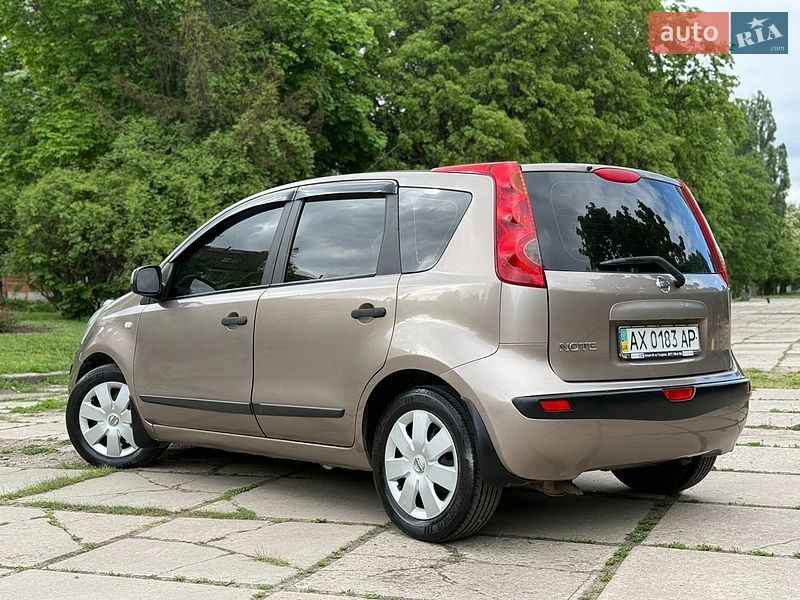 Хетчбек Nissan Note 2006 в Харкові
