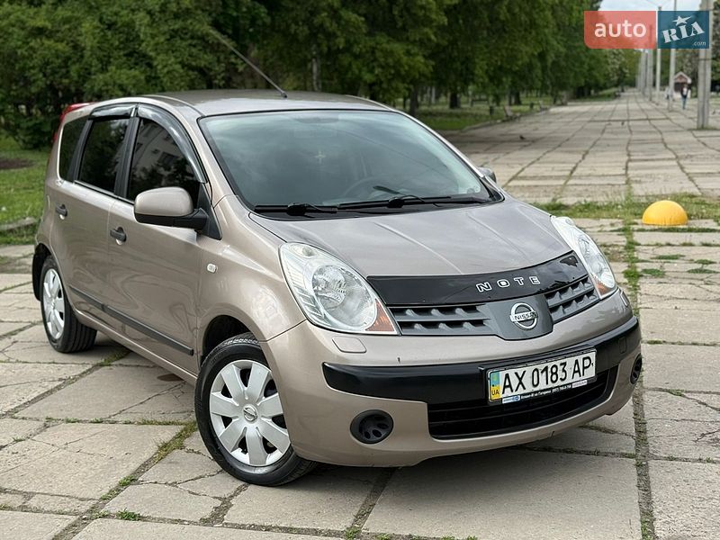Хетчбек Nissan Note 2006 в Харкові