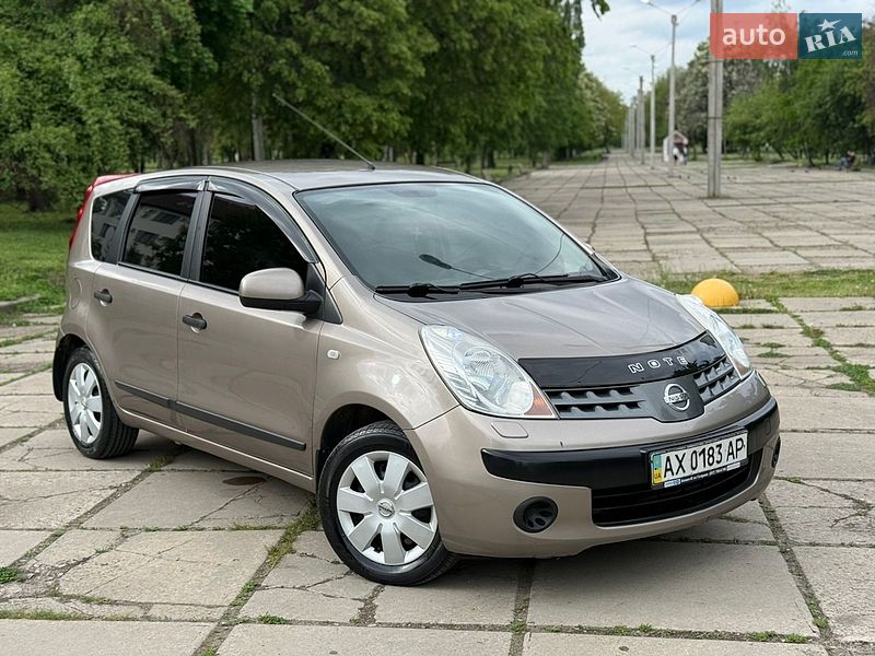 Хетчбек Nissan Note 2006 в Харкові