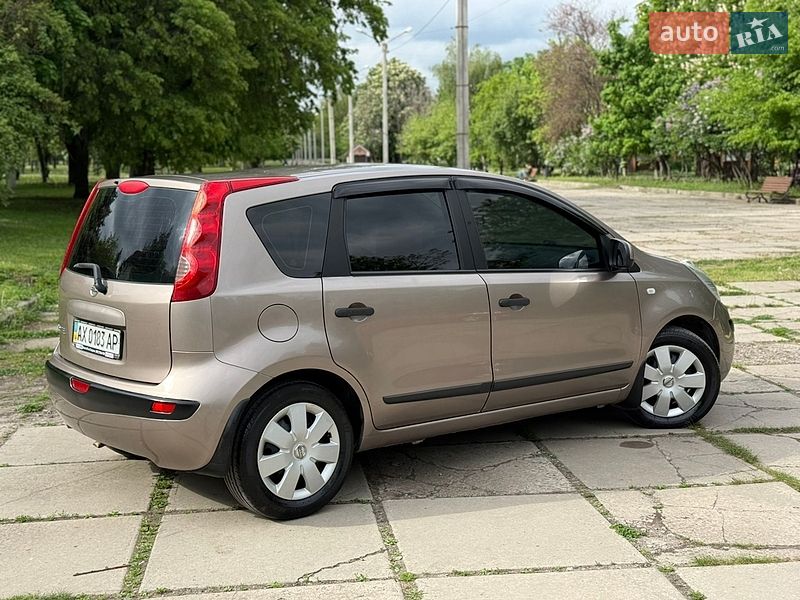 Хетчбек Nissan Note 2006 в Харкові