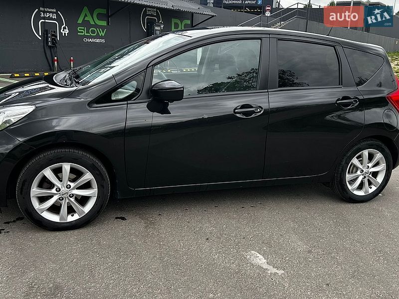 Хетчбек Nissan Note 2015 в Чернігові фото 3 Хетчбек Nissan Note 2015 в Чернігові