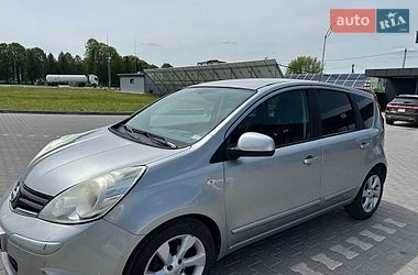 Хэтчбек Nissan Note 2009 в Владимире