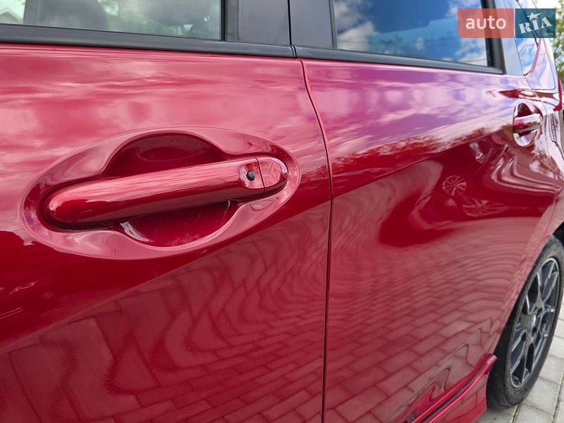 Хэтчбек Nissan Note 2017 в Одессе