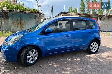 Хэтчбек Nissan Note 2006 в Запорожье