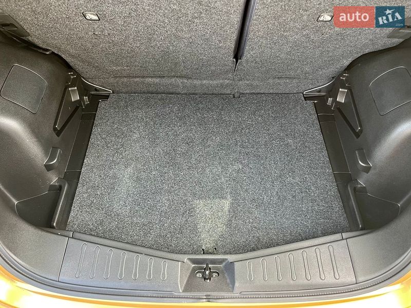 Хетчбек Nissan Note 2017 в Білій Церкві фото 39 Хетчбек Nissan Note 2017 в Білій Церкві
