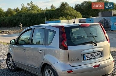 Хэтчбек Nissan Note 2012 в Львове