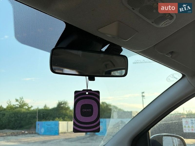 Хэтчбек Nissan Note 2012 в Львове