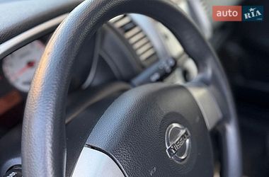 Хетчбек Nissan Note 2011 в Києві