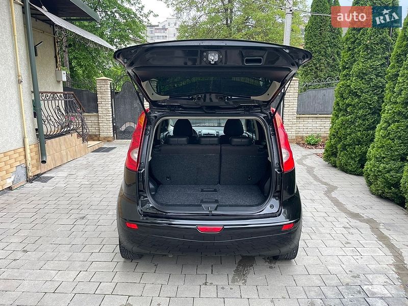 Хэтчбек Nissan Note 2006 в Ивано-Франковске