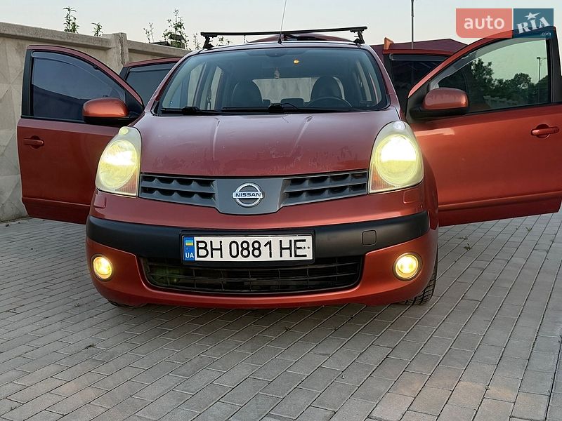 Хэтчбек Nissan Note 2007 в Одессе
