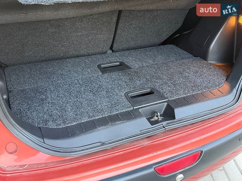 Хэтчбек Nissan Note 2007 в Одессе