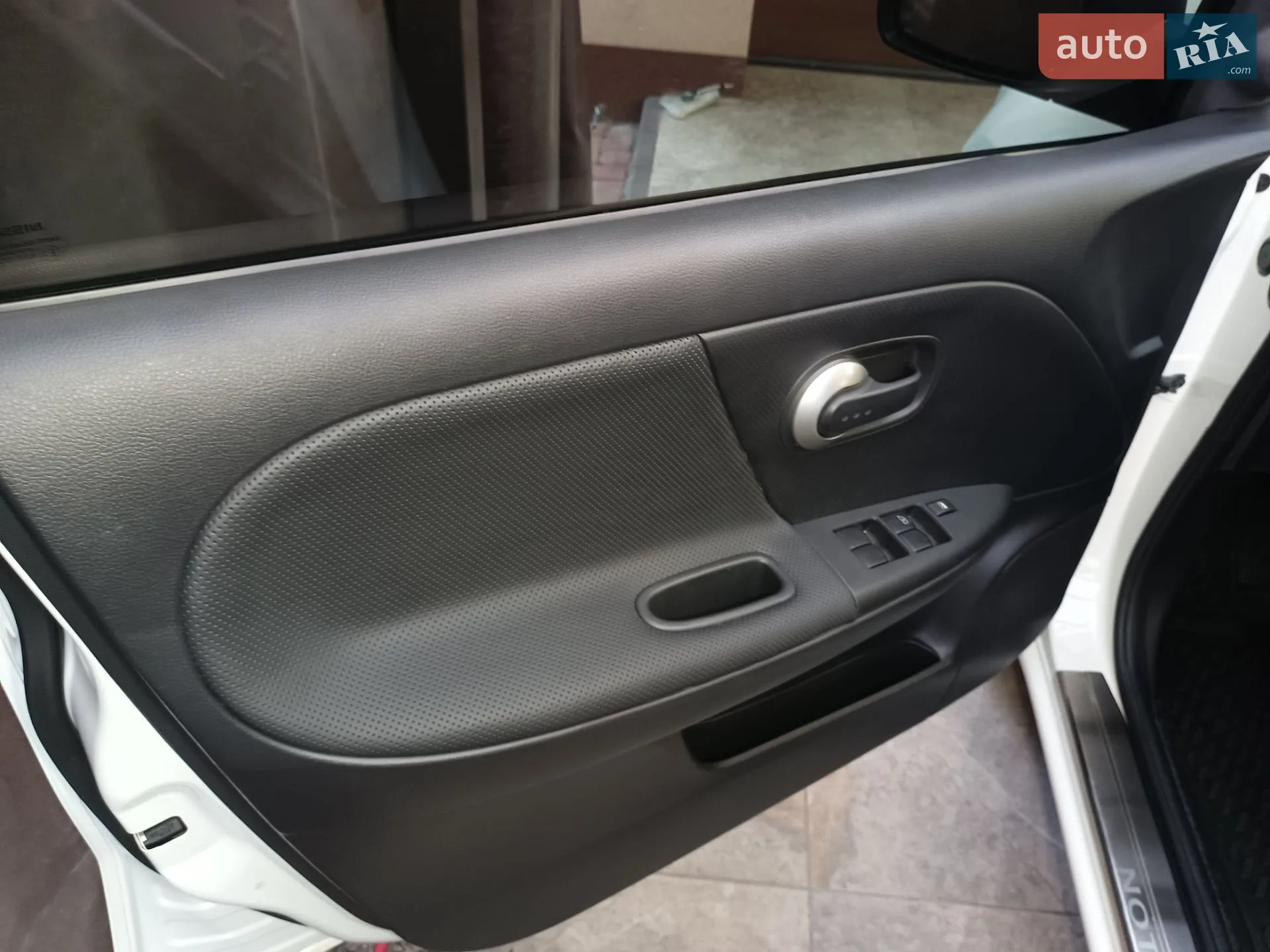 2010 Nissan Note - мініатюра 17