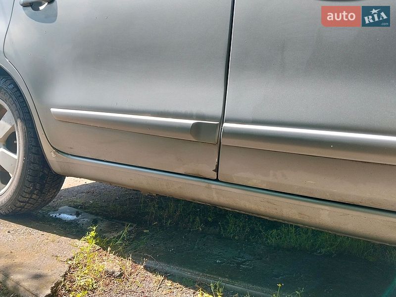 Хэтчбек Nissan Note 2008 в Николаеве
