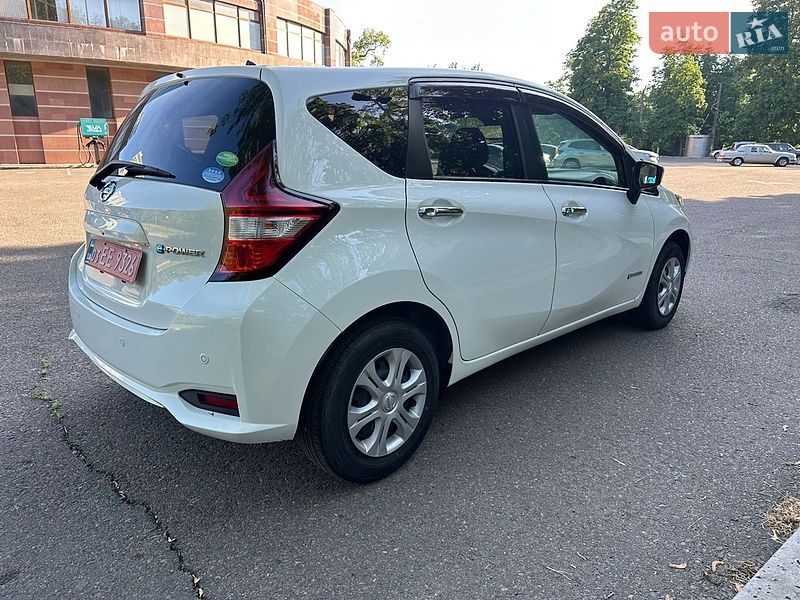 Хэтчбек Nissan Note 2018 в Одессе