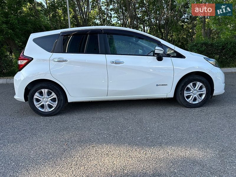 Хэтчбек Nissan Note 2018 в Одессе