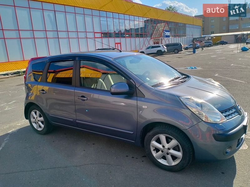 Хэтчбек Nissan Note 2007 в Житомире