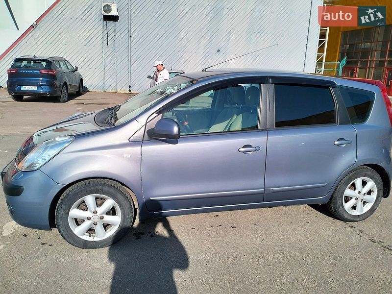 Хэтчбек Nissan Note 2007 в Житомире