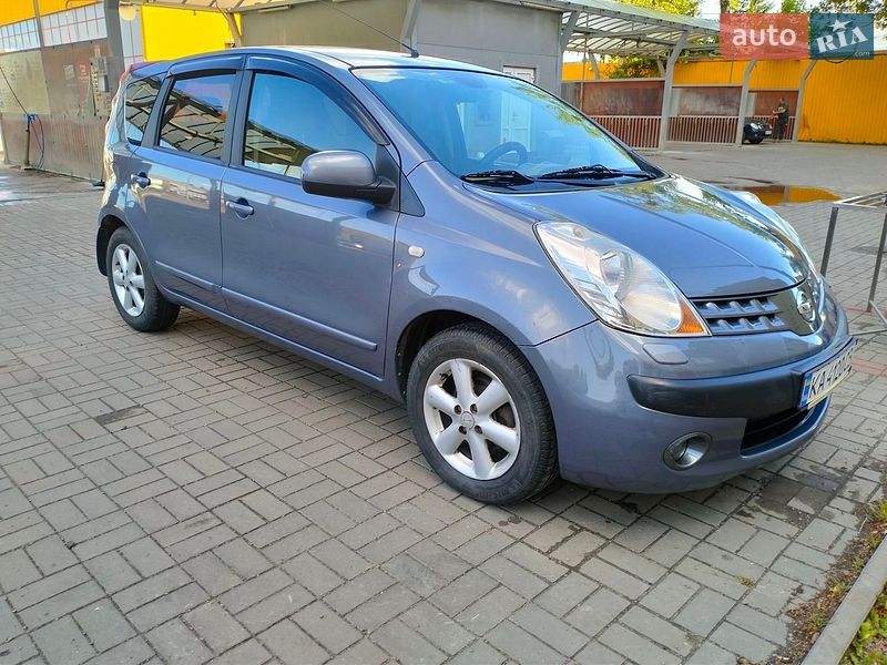 Хэтчбек Nissan Note 2007 в Житомире
