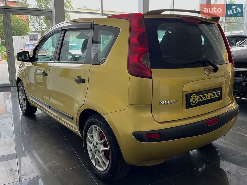 Хетчбек Nissan Note 2006 в Львові